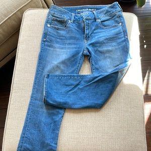 American Eagle Super Stretch Artist Crop jeans